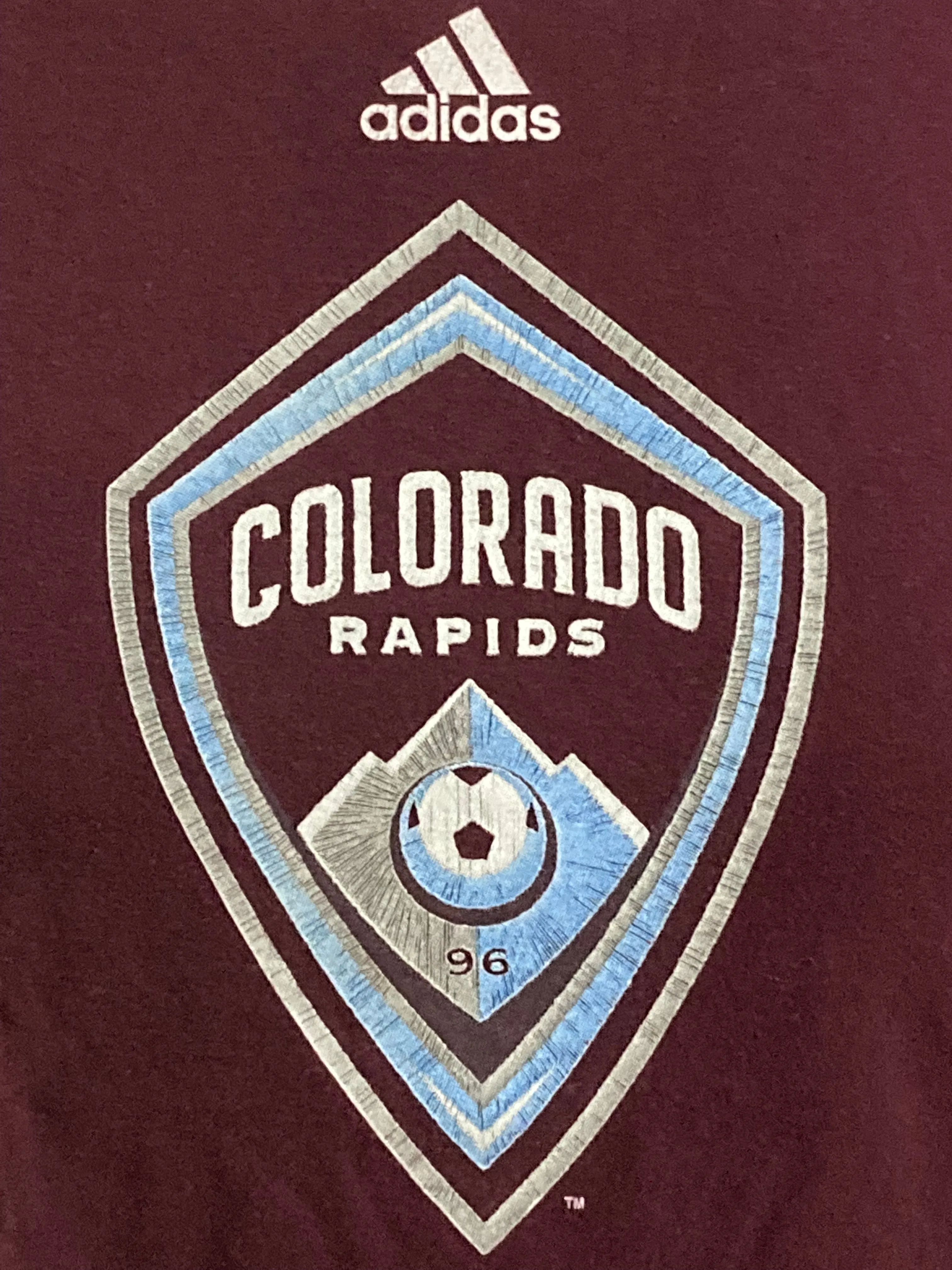 ADIDAS "COLORADO RAPIDS" 1996 SOCCER THE GO TO TEE Graphic Print Adult T-Shirt Tee Shirt M MD Medium Maroon Shirt